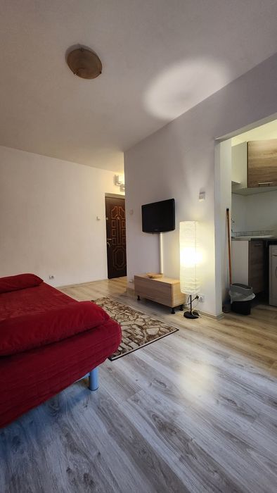 Garsoniera de inchiriat Unirii, Piata Alba Iulia, Decebal