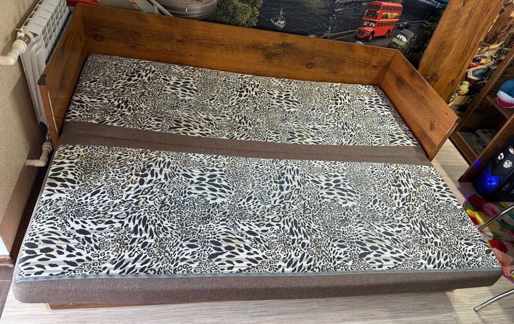 Раскладной диван даром