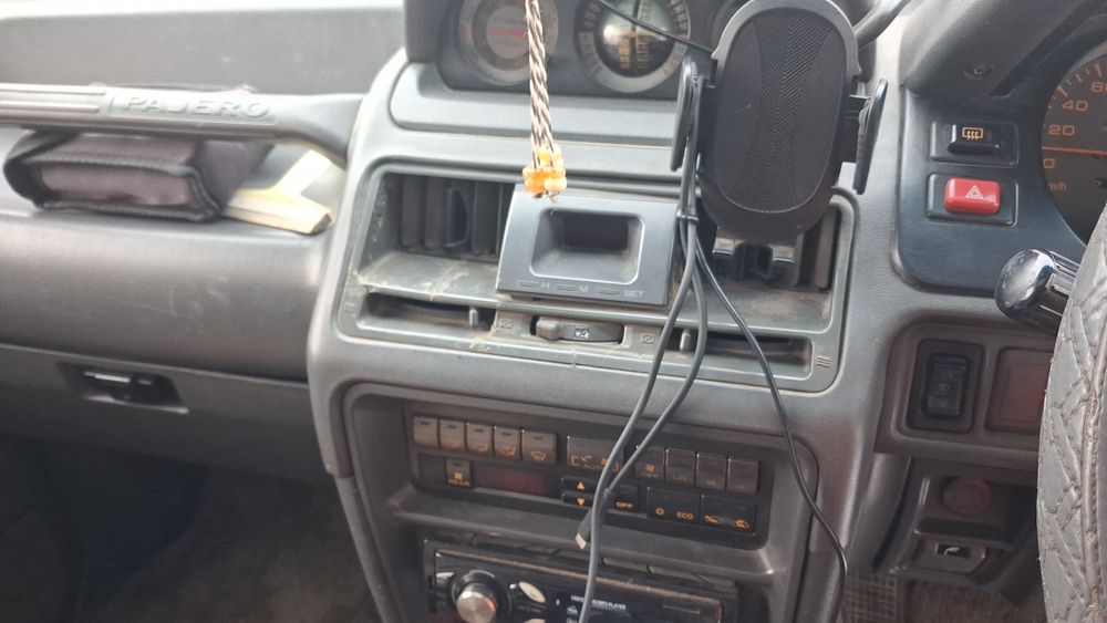 Митсубиси Паджеро 2