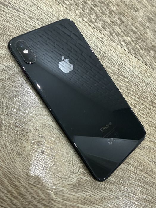 Продам айфон Xs Max 64 гб