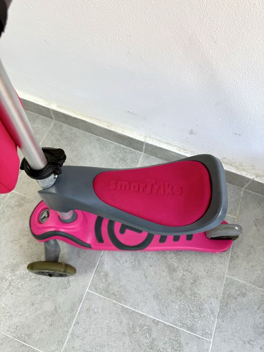 Тротинетка SmarTrike T3 3 в 1 с регулируема седалка и раничка
