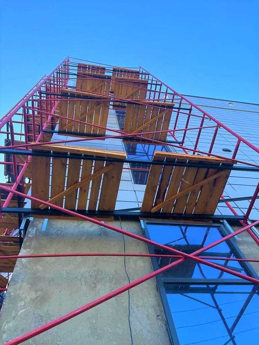 Леса  строительные, вышка