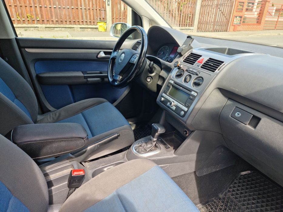 VW Touran 1.9 Tdi , automata
