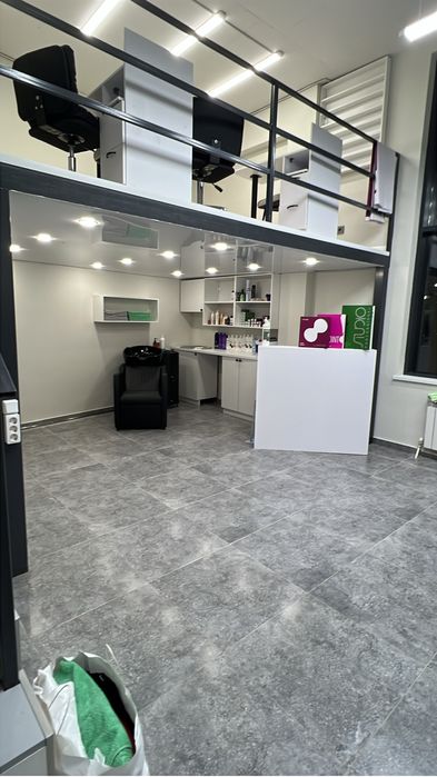 Сдается место маникюра