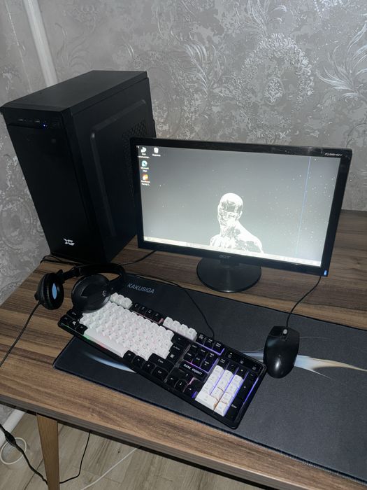 Продам срочно компьютер