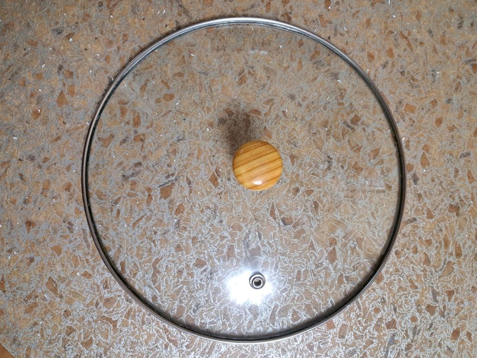 Кухонная утварь,разное.