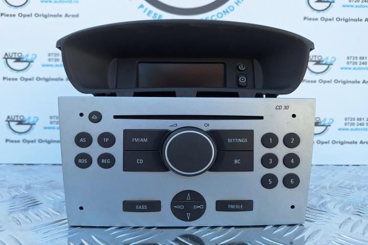Casetofon player radio CD 30 cu ecran Opel Meriva A