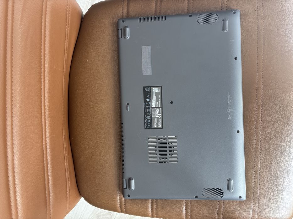 Лаптоп Asus A516KA !!! КАТО НОВ !!!