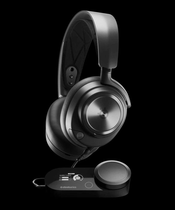 Игровые наушники SteelSeries Arctis Nova Pro Wired