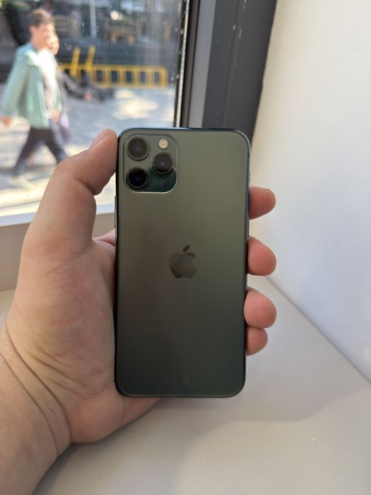 Продам Айфон 11 PRO