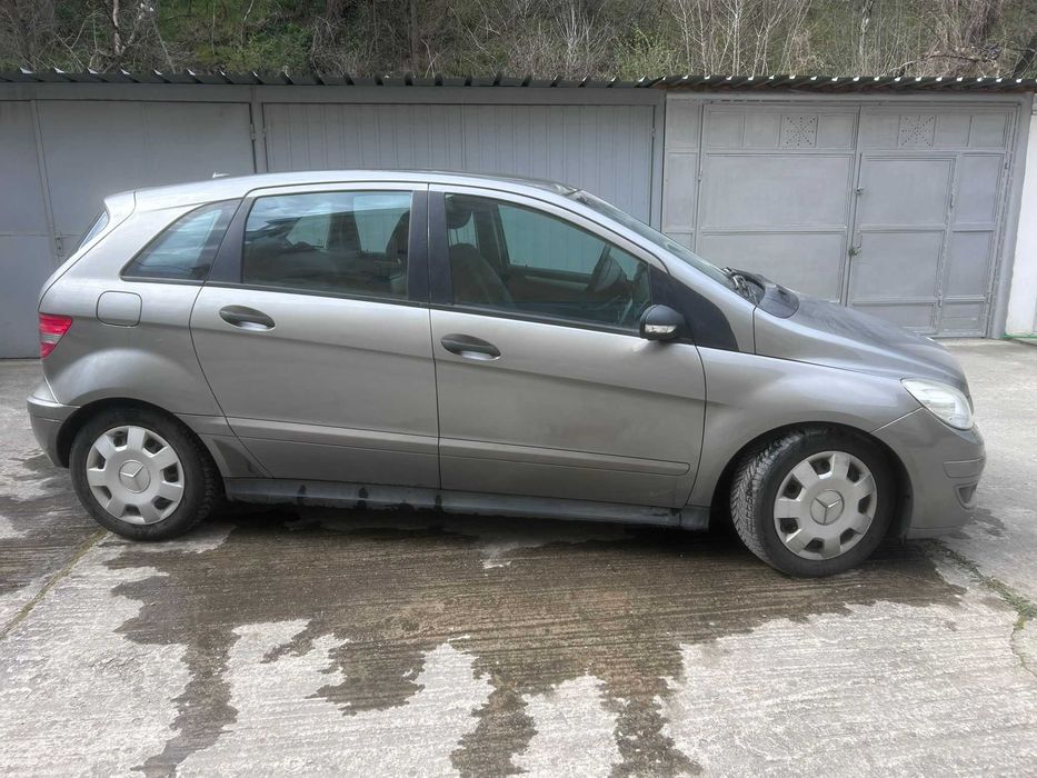 MERCEDES-BENZ B-Class