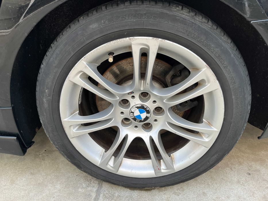 Dezmembrez BMW seria 5 F11 525d N57 204cp 3.0d an 2011