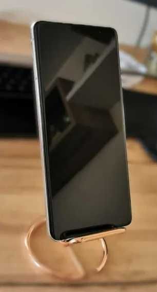 Samsung Galaxy S21 Ultra БЕЗ ЗАБЕЛЕЖКИ + 8 бр гръбче (та)