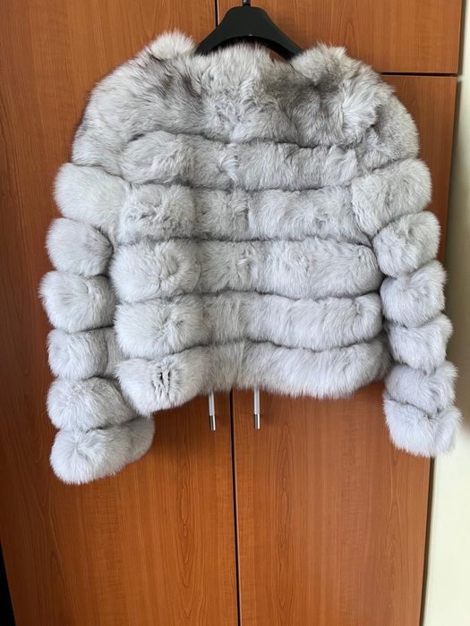 Haina de blana naturala vulpe argintie/ bej