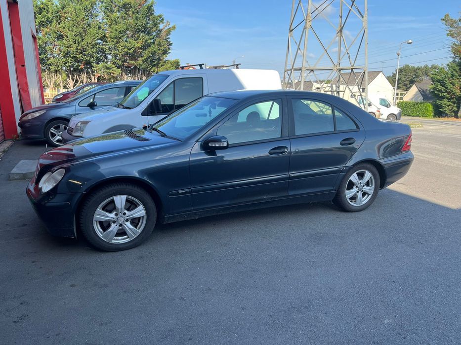 Mercedes w203 2.2