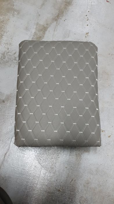 Подлокотник для АЛЬФАРД, ЭСТИМА.