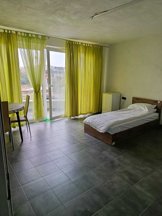 Стаи и легла за групи работници, София