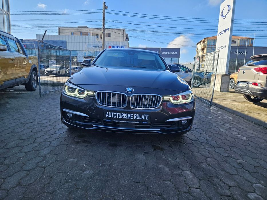 BMW Seria 3 BMW 330E Luxury Line PHEV 252Cp