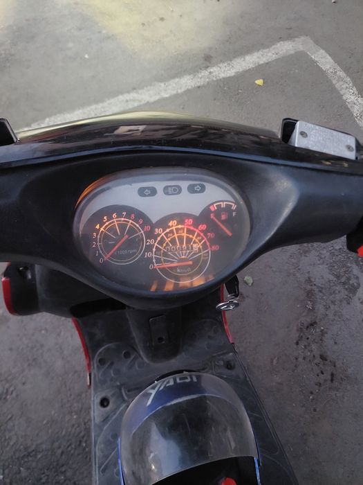 Продам скутер 125 кубов