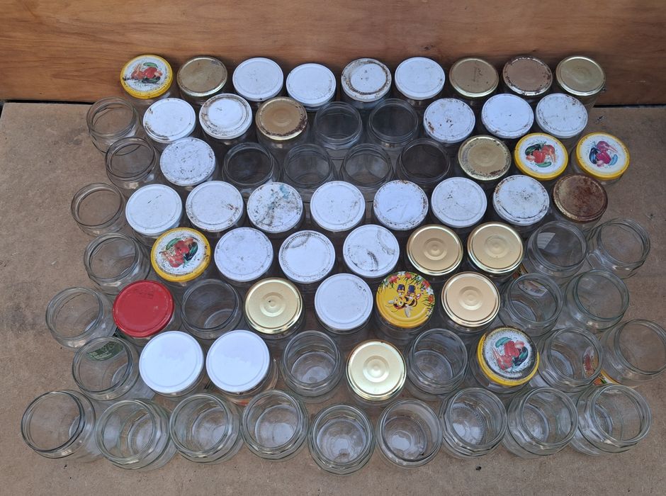 Празни буркани  0.330мл.-1.700мл