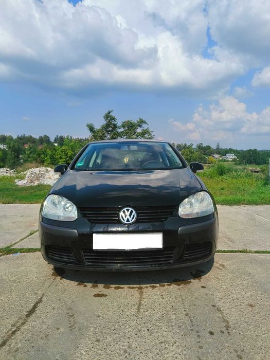 Golf 5 1.9 TDI - merge ca un tanc, consumă ca un scuter