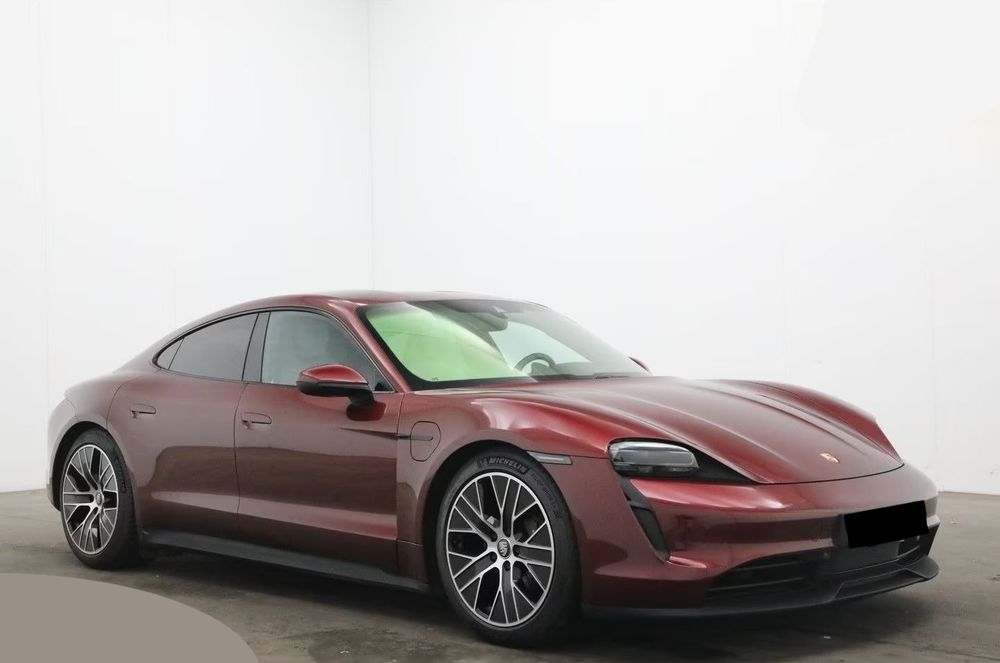 Porsche Taycan 93.4 kWh - Performance Battery Plus - BEIGE - Sport Chrono - Memory