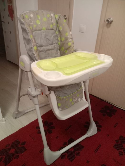 Продаю кресло для кормления детей