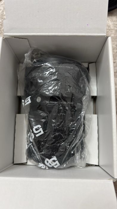Sigma 28-70mm f/2.8 Sony