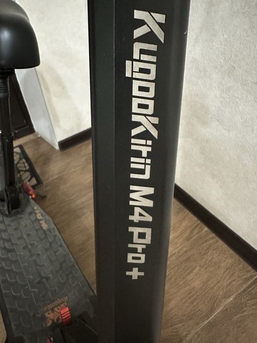 Продам электросамокат Kugoo Kirin M4 Pro+