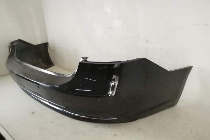 Ауди А7 / Audi A7 Оригинална задна броня със сензори и полагащ под мно