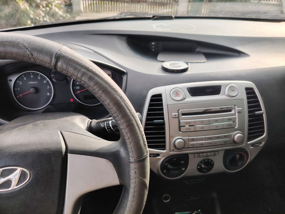 Hyundai i20! Motor 1.2 benzină! Functionala fără probleme !