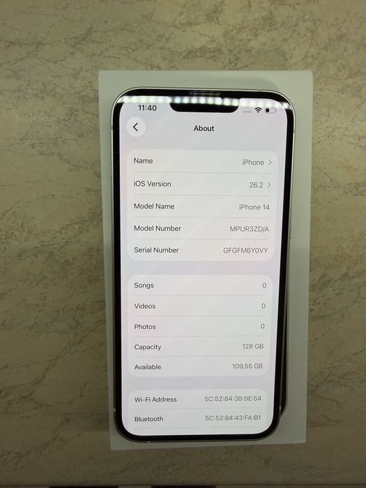 iPhone 14 128GB  перфектен