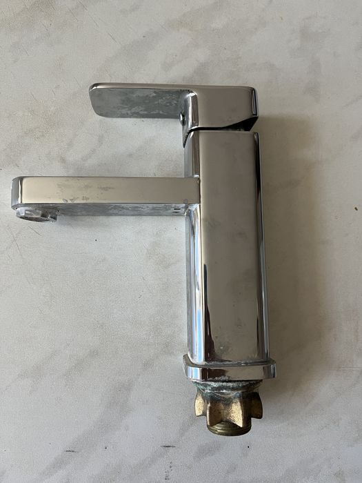 Смеситель, б/у продам,