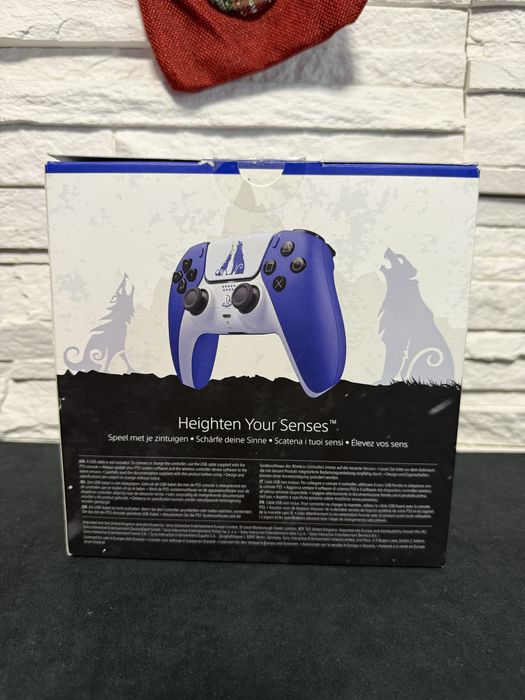 God of War dualsense limited edition - нов