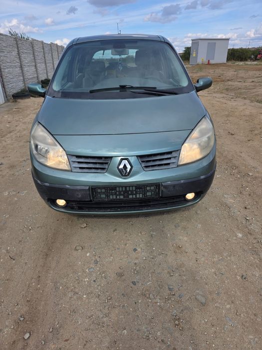 Dezmembrez Renault scenic 2 1.9 dci
