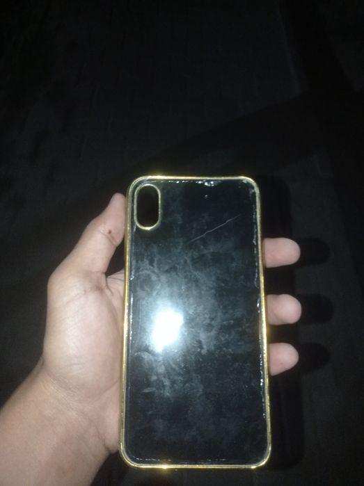 чехол XS MAX черно зоротой