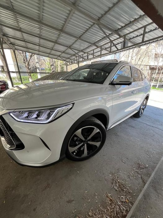 BYD Song Plus DM-i (Гибри0д) — Состояние новой, 8450км пробег!