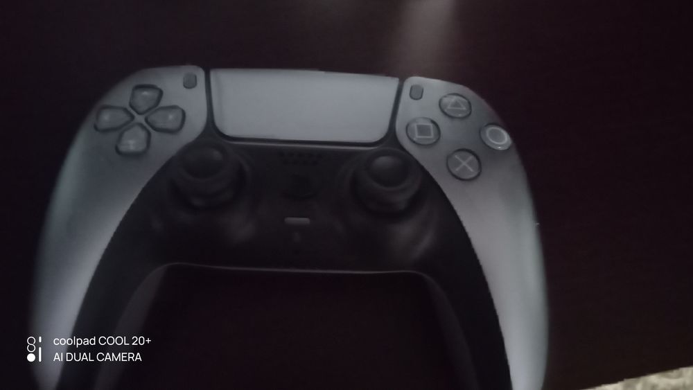 Vând controller ps5+cd fc25 ps5