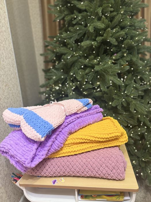 Пледы детские вязанные