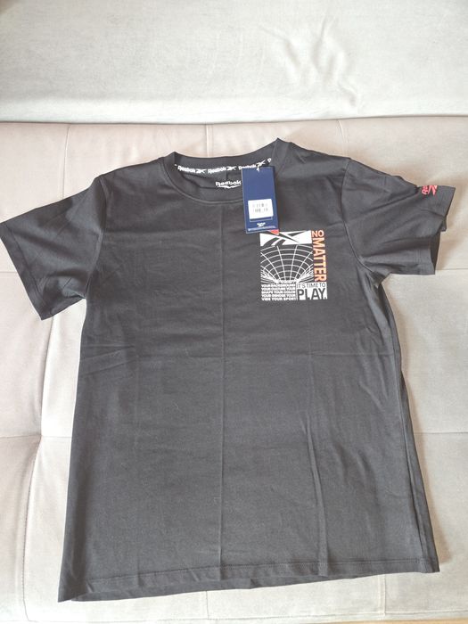 Детски тениски-Adidas ,Reeebok ,Халат на Pokemon