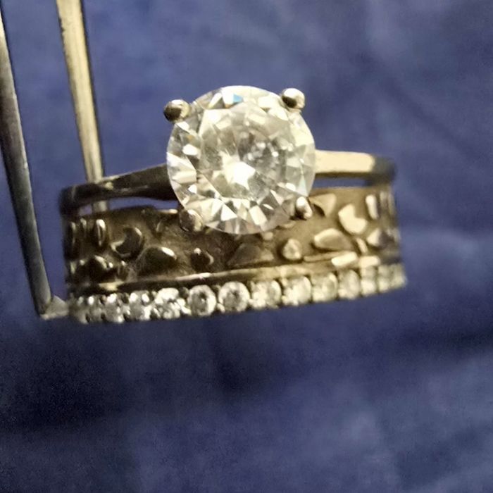 Inel argint 925 cu piatra transparenta, model elegant