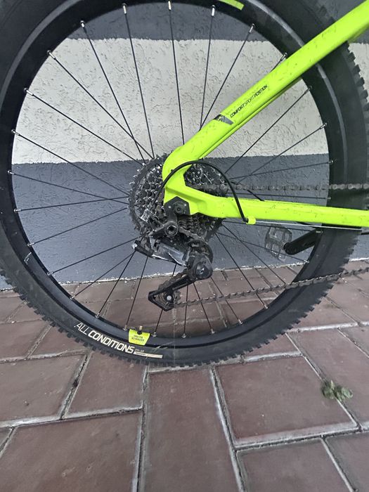 Bicicleta rockrider 530st 27.5
