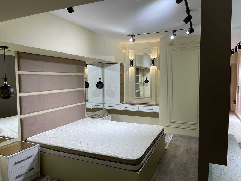 Аллея Цум! Сдается новая 3-х комнатная квартира в центре города!