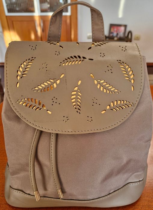 Дамска раница [плат и екокожа]