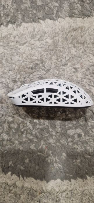 Продам мышку attack shark r5 ultra