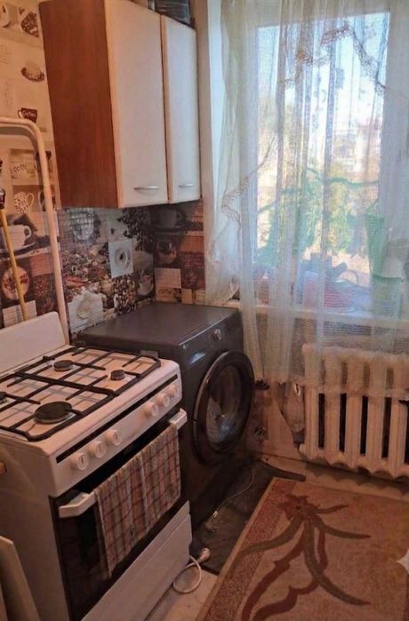 продам 2хкомнатную квартиру