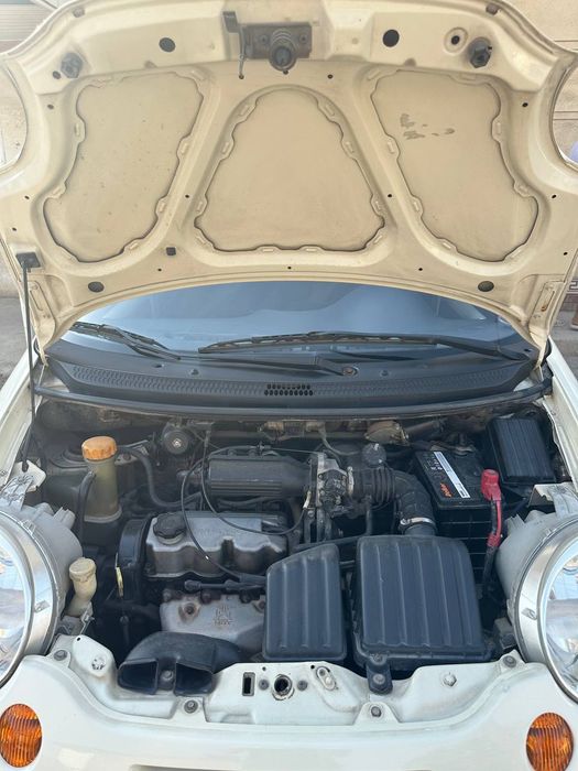 Сотилади мошина чёткий тел клила