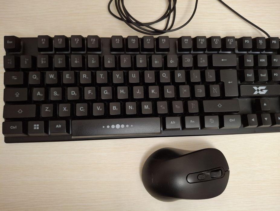 Клавиатура с мышкой