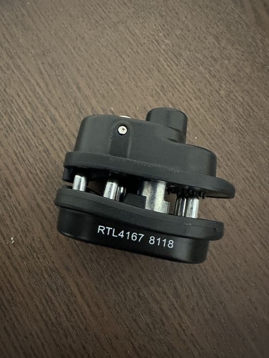 Blocator tragaci pt. arma cu cifru