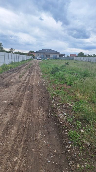 Teren de vanzare Tunari-Dimieni 800m2 cu autorizatie de constructie